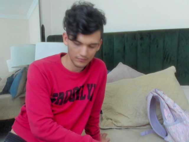 BlakeAndAllisa's BongaCams show and profile