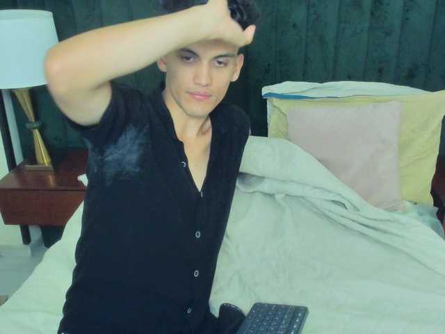 BlakeAndAllisa Live Cam on BongaCams