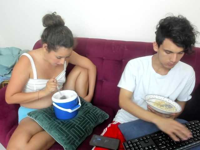 BlakeAndAllisa's BongaCams show and profile