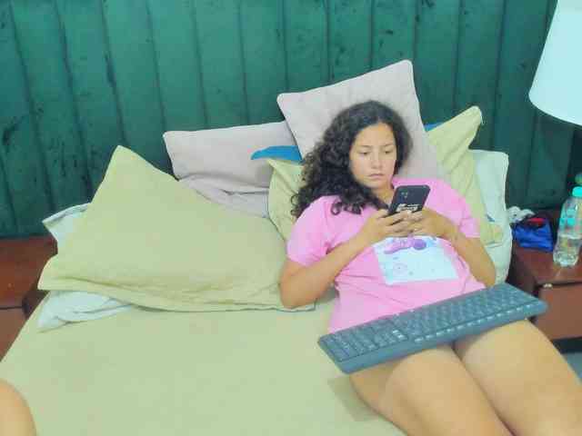 BlakeAndAllisa webcam