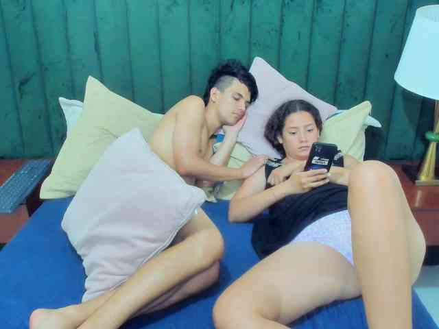 BlakeAndAllisa webcam