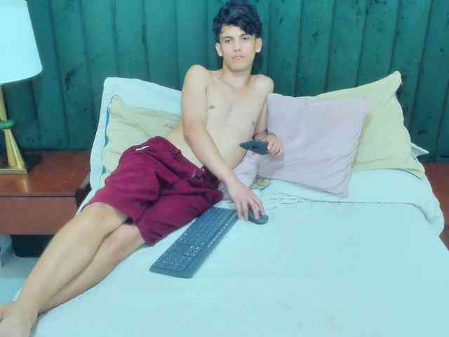 BlakeAndAllisa BlakeAndAllisa