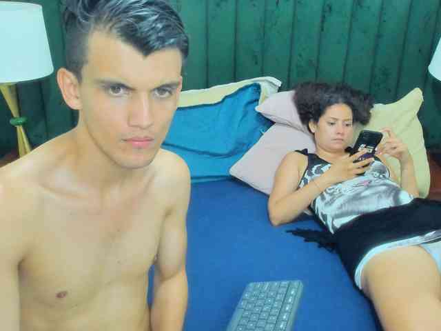 BlakeAndAllisa webcam