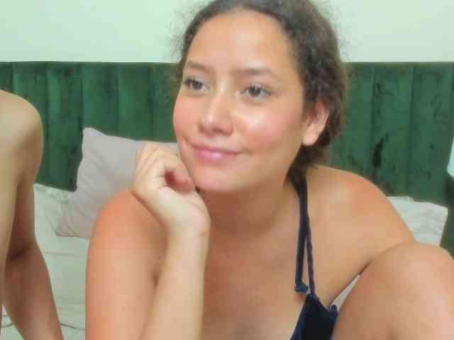 BlakeAndAllisa webcam