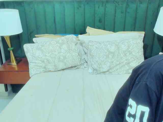 BlakeAndAllisa webcam