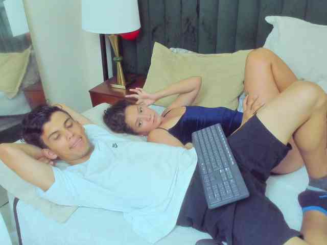 cam chat free BlakeAndAllisa