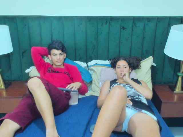 BlakeAndAllisa BlakeAndAllisa