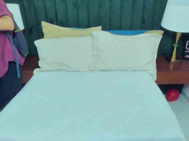 BlakeAndAllisa BlakeAndAllisa