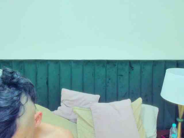 BlakeAndAllisa webcam