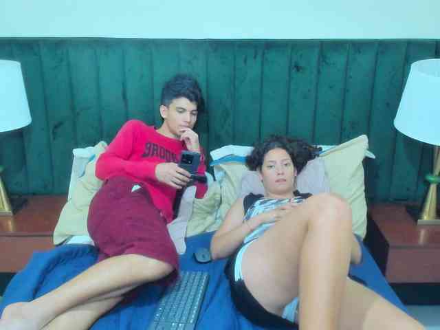 BlakeAndAllisa BlakeAndAllisa