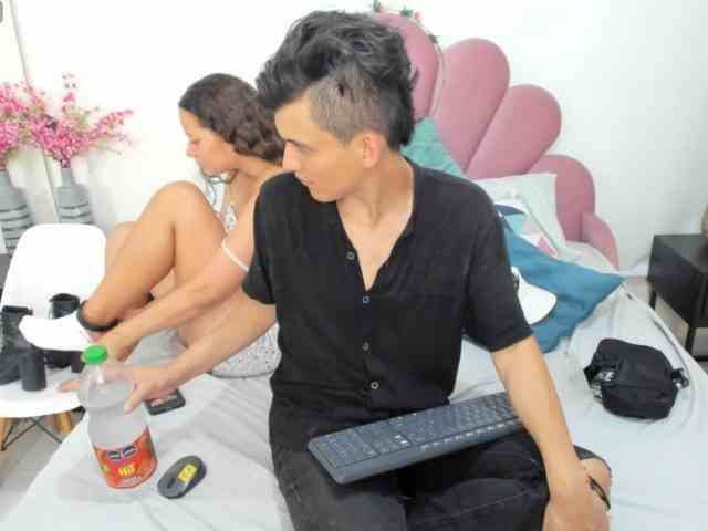 BlakeAndAllisa BlakeAndAllisa