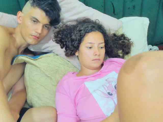 BlakeAndAllisa webcam