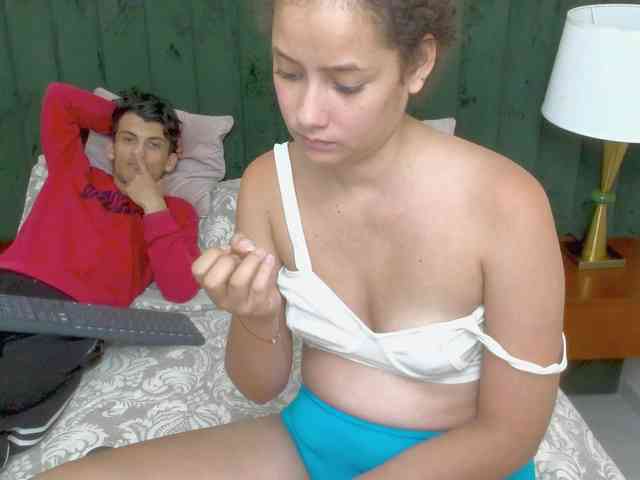 BlakeAndAllisa webcam