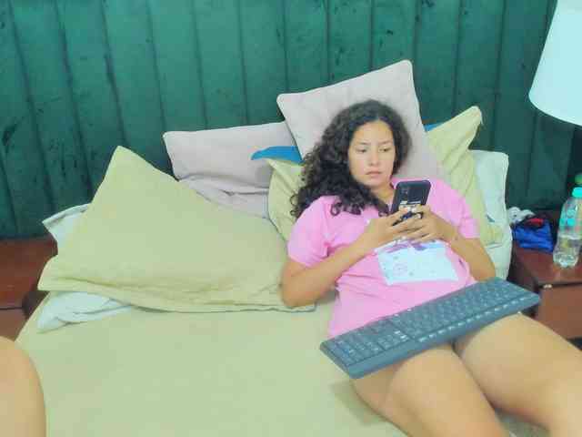 BlakeAndAllisa webcam