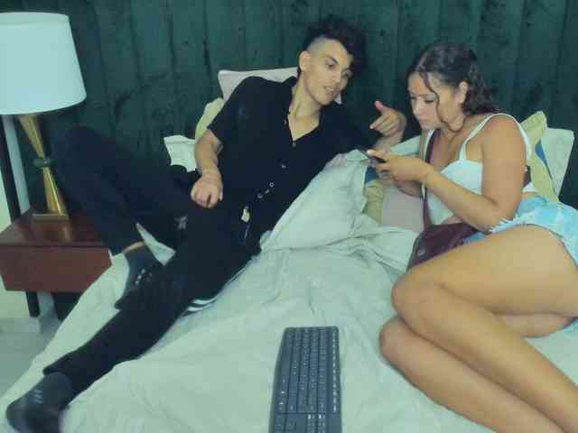 BlakeAndAllisa webcam