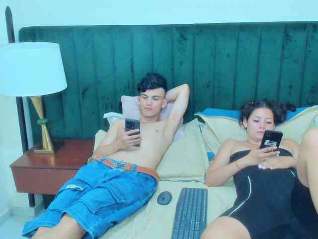 BlakeAndAllisa webcam