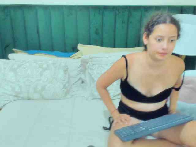 BlakeAndAllisa webcam