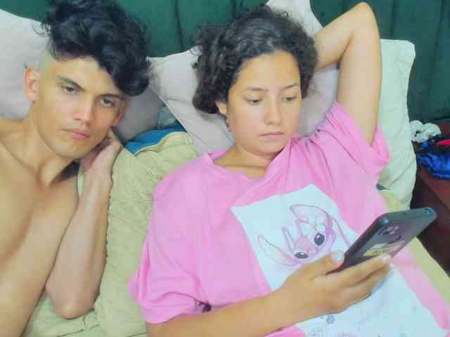 BlakeAndAllisa webcam