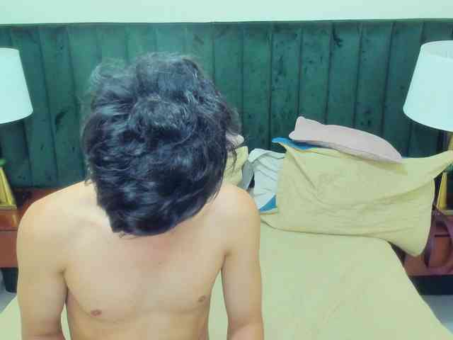 BlakeAndAllisa webcam