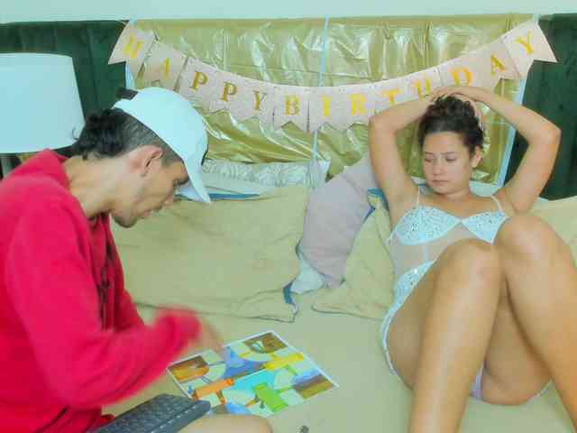 BlakeAndAllisa webcam