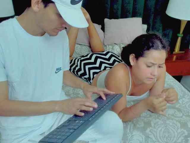 BlakeAndAllisa webcam