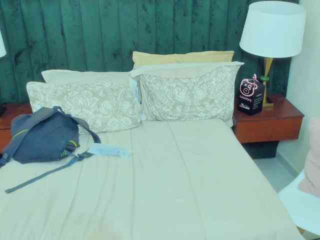 BlakeAndAllisa BlakeAndAllisa