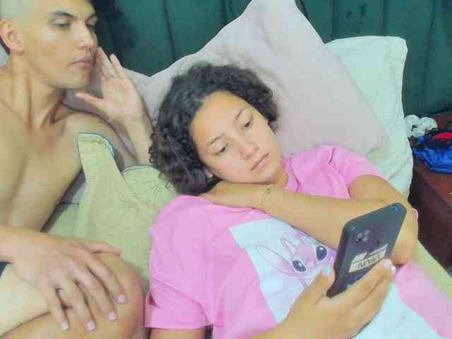 BlakeAndAllisa webcam