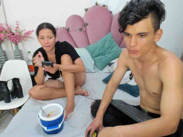 BlakeAndAllisa BlakeAndAllisa