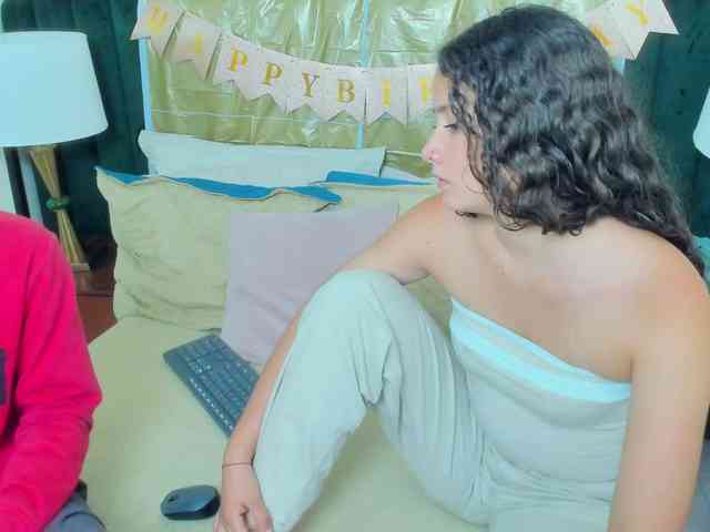 BlakeAndAllisa webcam