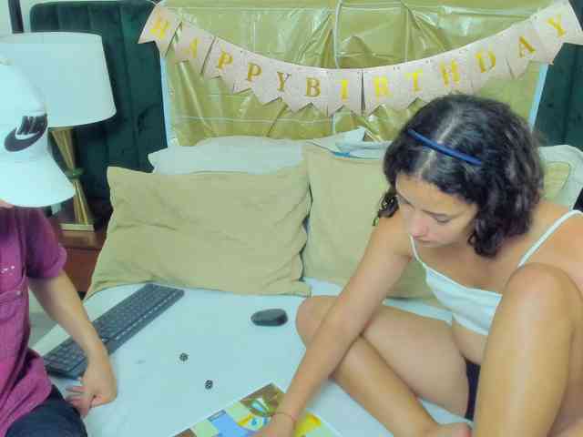 cam chat free BlakeAndAllisa