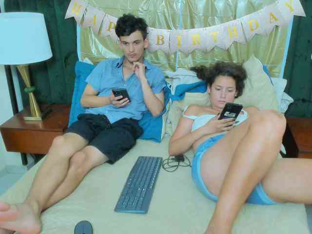 BlakeAndAllisa webcam