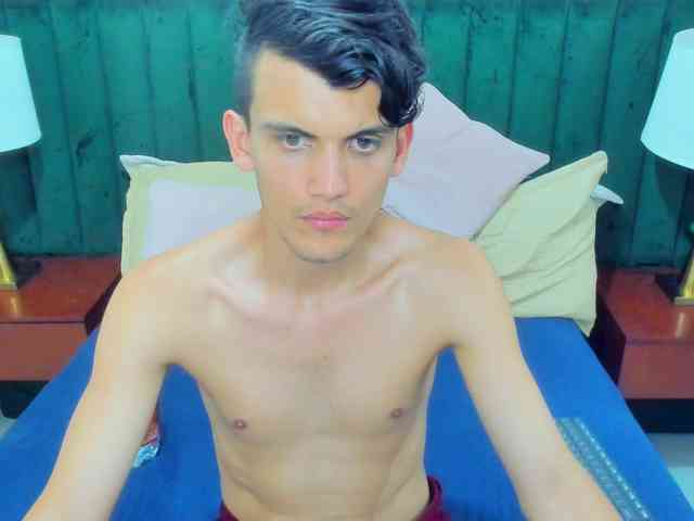 BlakeAndAllisa webcam