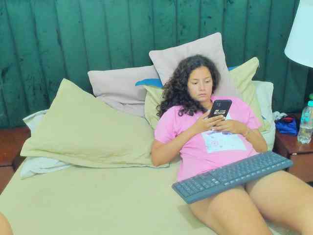 BlakeAndAllisa webcam