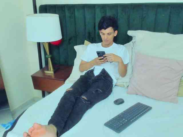 BlakeAndAllisa webcam