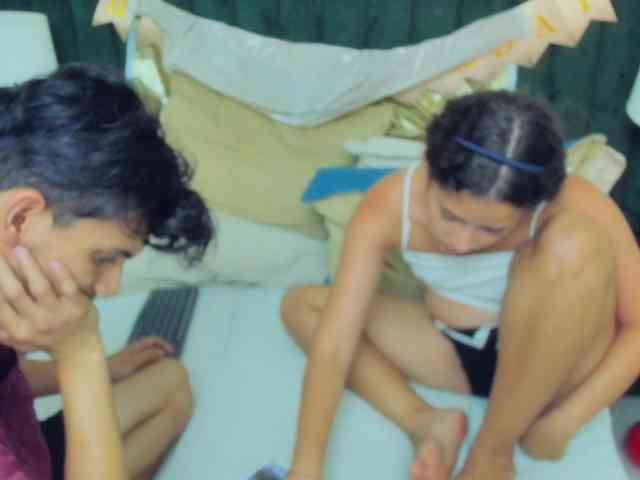 BlakeAndAllisa webcam