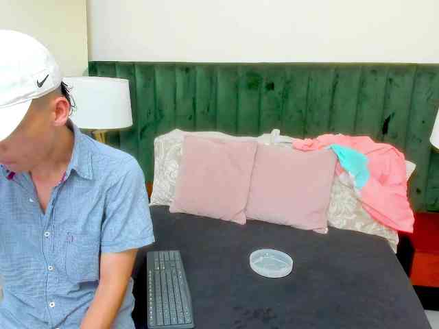 BlakeAndAllisa webcam