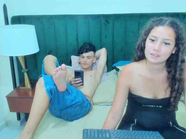 BlakeAndAllisa webcam