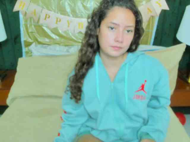 BlakeAndAllisa webcam