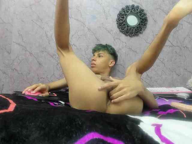 sexy-boysx18 sexy-boysx18