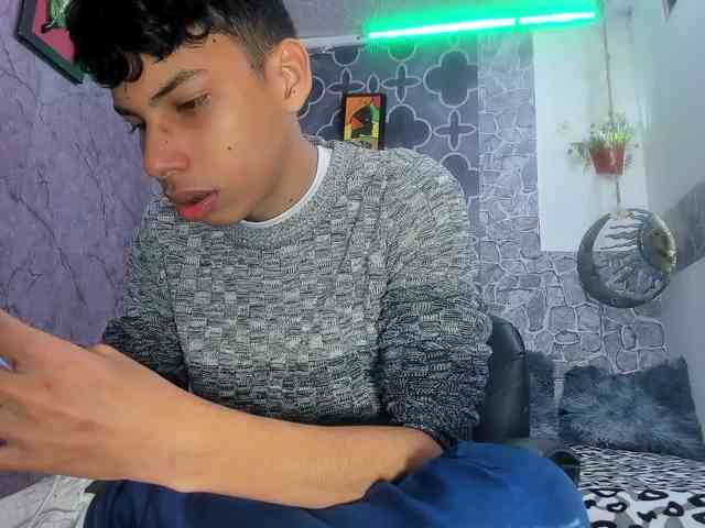 sexy-boysx18 sexy-boysx18