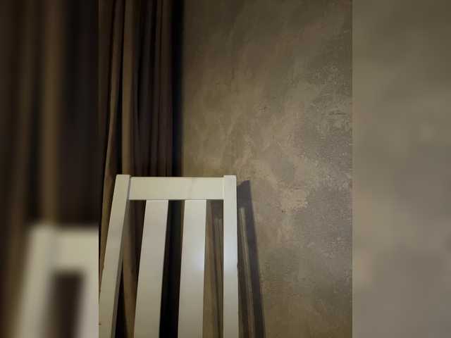 angelinakisa001 – webcam model profile photo