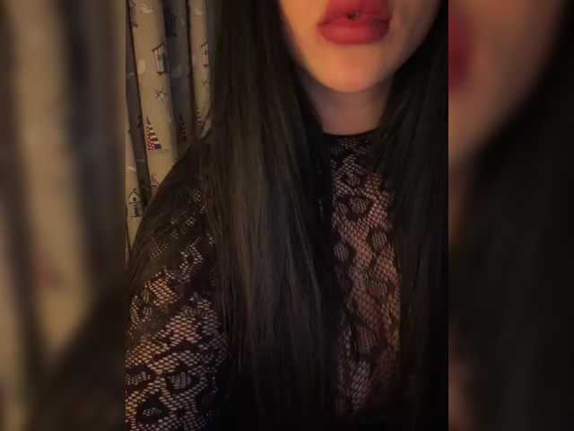 angelinakisa001's BongaCams show and profile