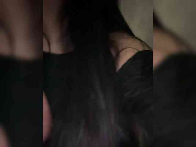 angelinakisa001 webcam