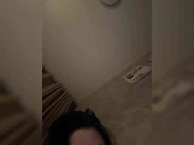 angelinakisa001 Live Webcam on BongaCams