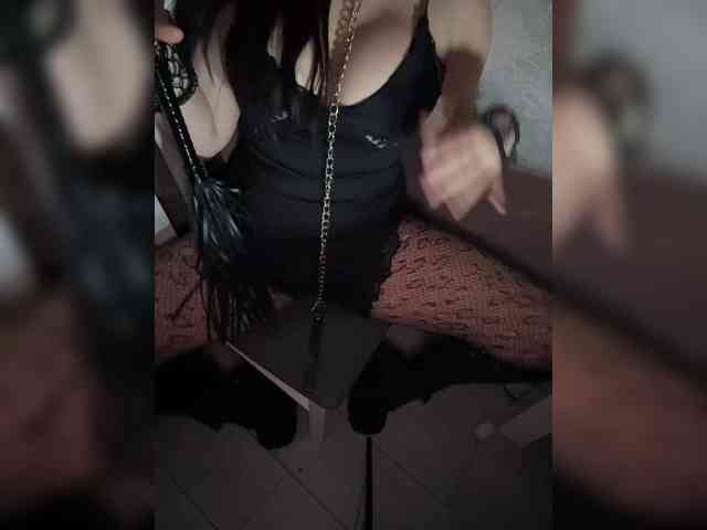 angelinakisa001 webcam