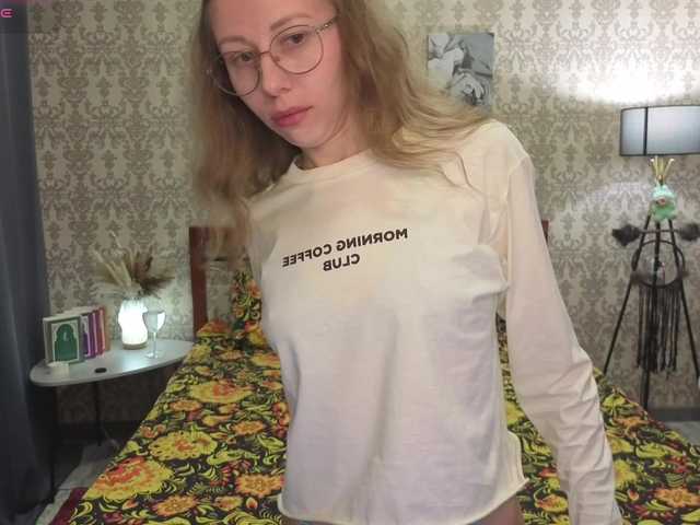 LillAna's BongaCams show and profile