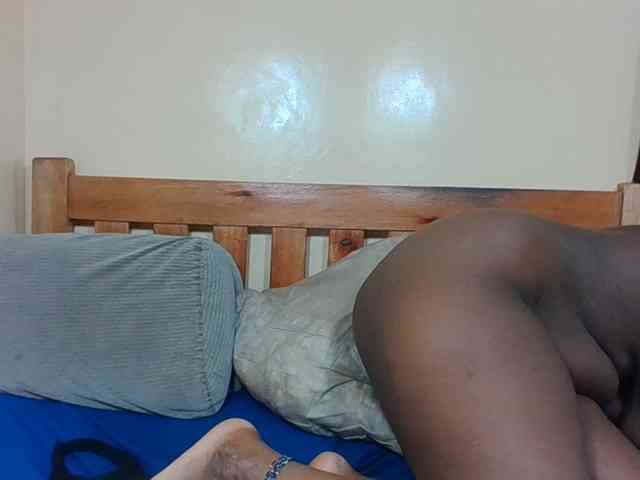 Blacks-ebonies webcam