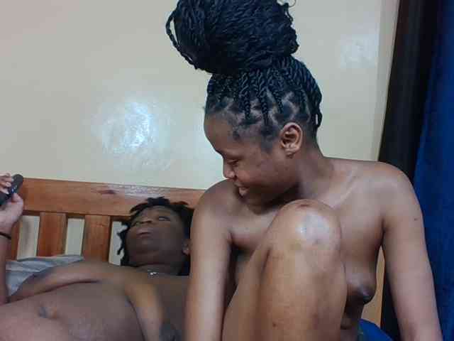 Blacks-ebonies webcam