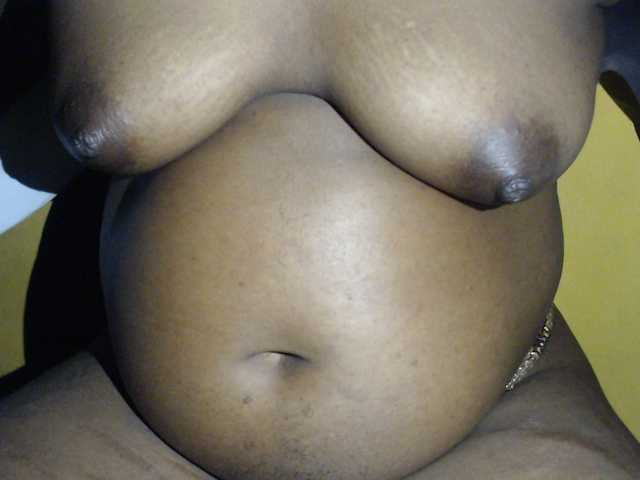 Joycc1's BongaCams show and profile