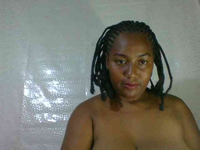 Grassia2 Live Webcam on BongaCams